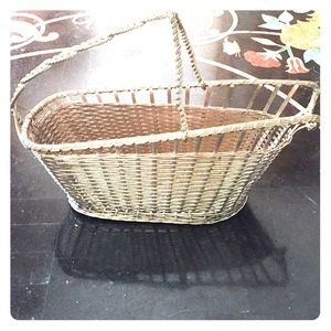 Wine basket